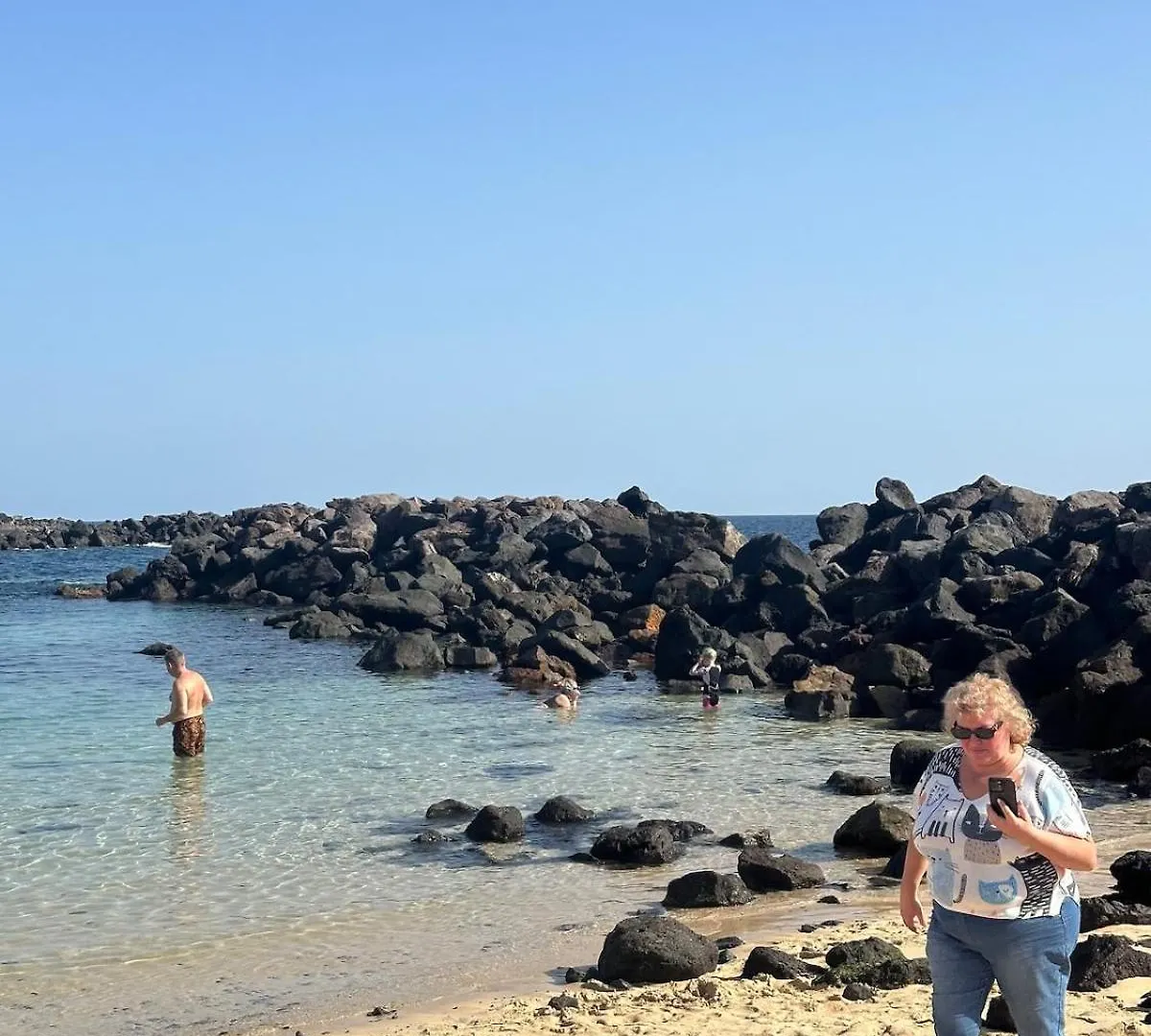 Cozy Canarian Guesthouse With Large Garden Teguise  Apartment